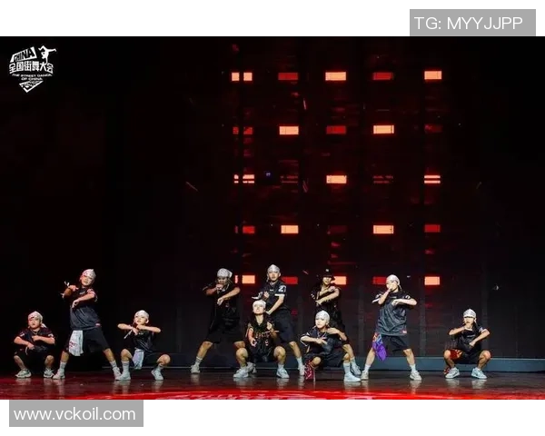 街舞战术解析成都街舞队独特的盯防体系与战术运用探讨